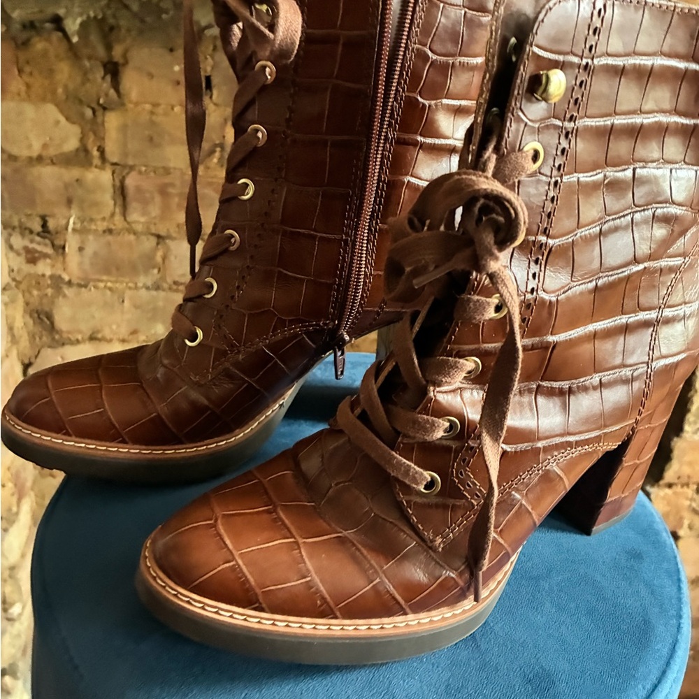 Naturalizer Brown Crocodile Lace-Up Boots